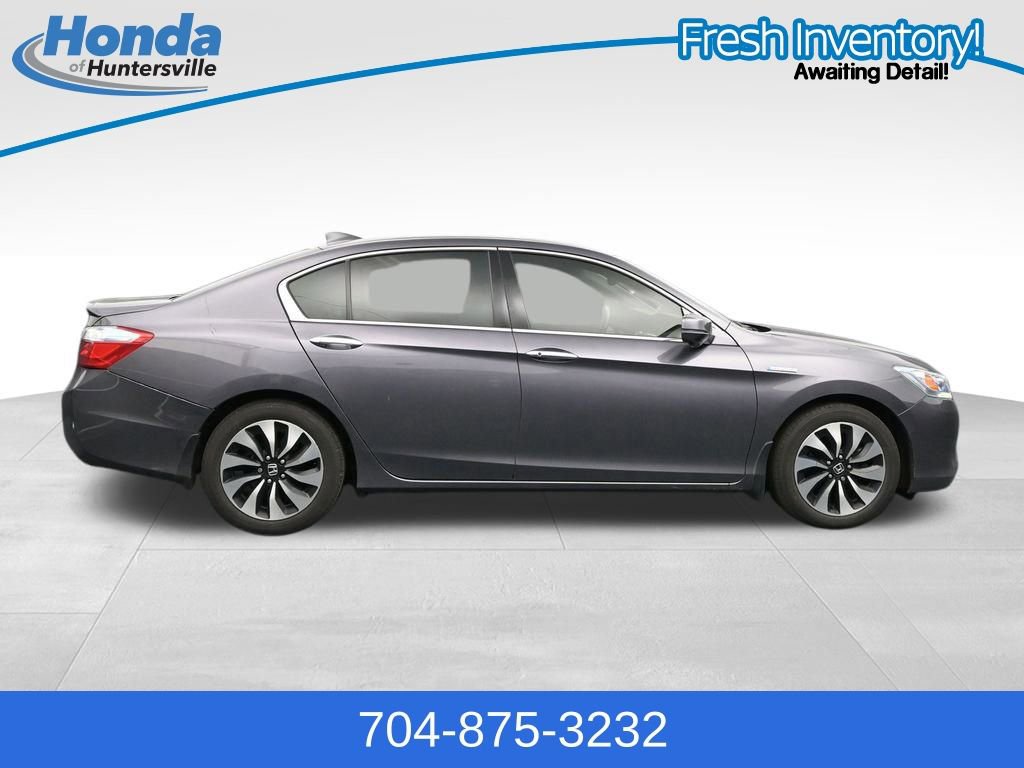 Used 2015 Honda Accord Touring image 9