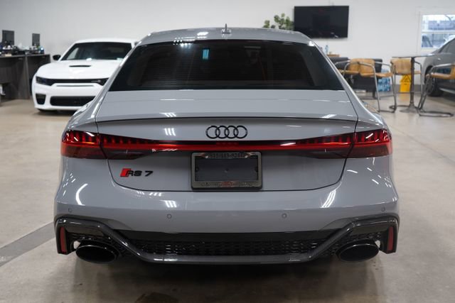 Used 2021 Audi RS 7 Sportback w/ Carbon Optic Package AWD/4WD image 4