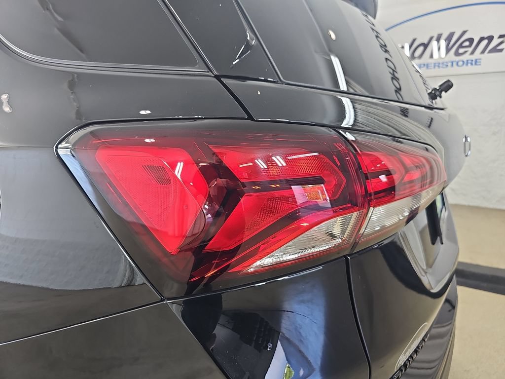 Certified 2024 Chevrolet Equinox LS w/ LS Convenience Package FWD image 39