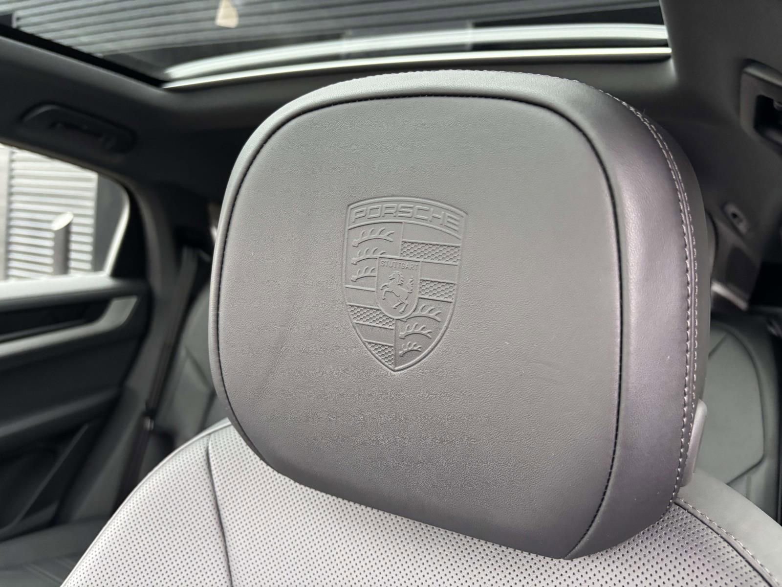 New 2026 Porsche Cayenne Coupe image 22