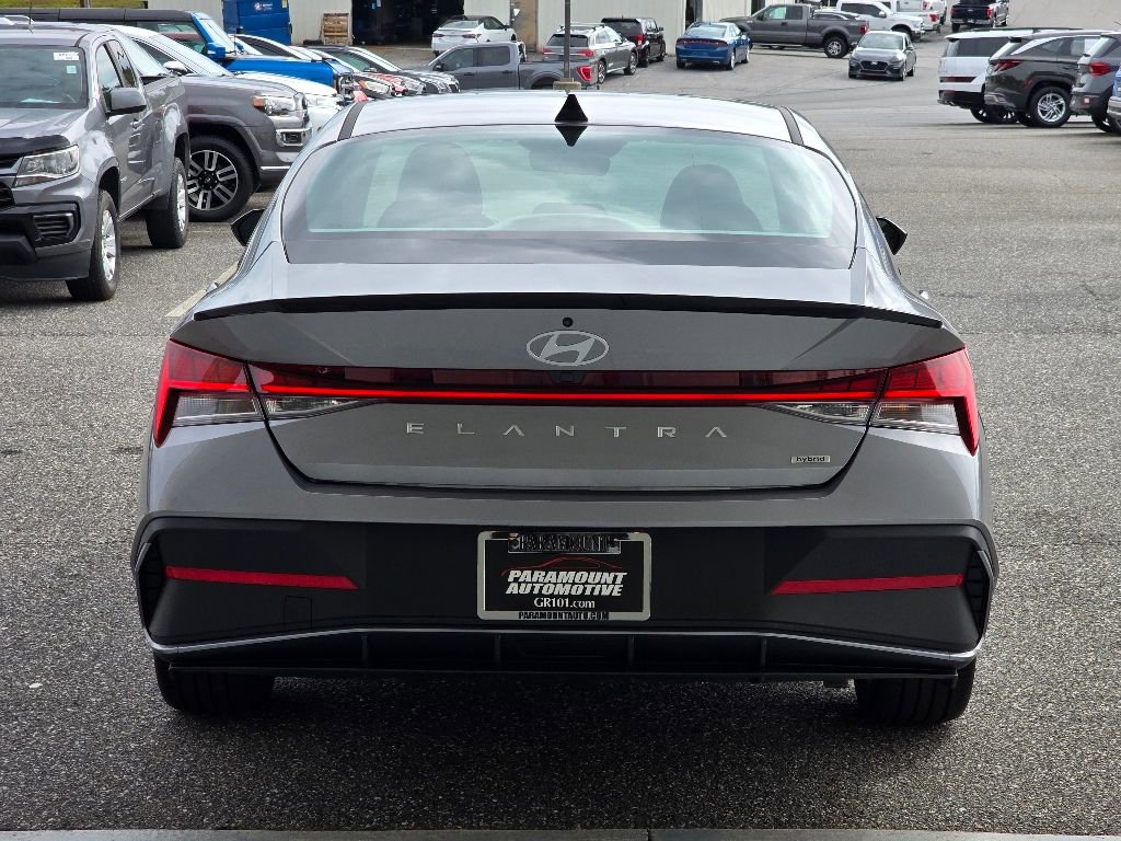 New 2025 Hyundai Elantra SEL image 25