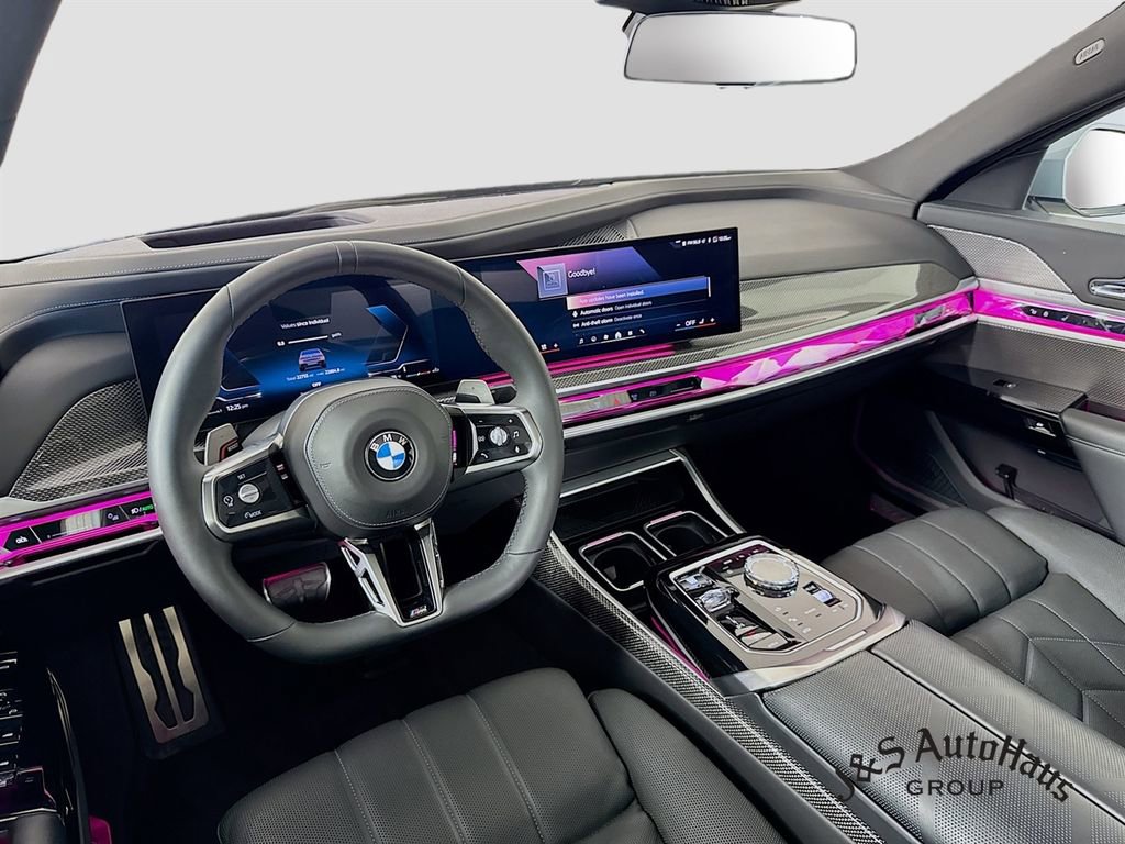 Used 2023 BMW 760i xDrive w/ Executive Package AWD/4WD image 30