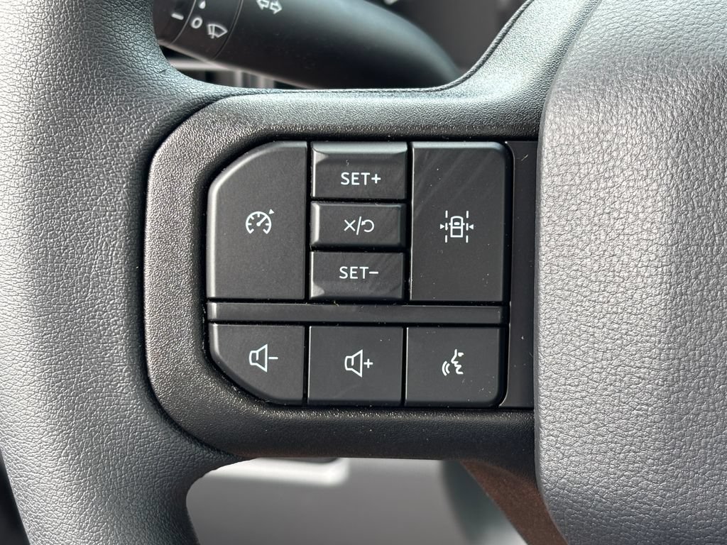New 2026 Ford F550 4x4 Regular Cab Super Duty image 14