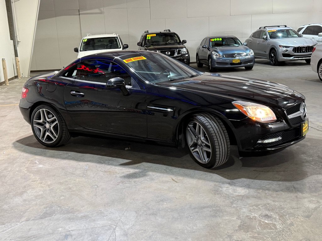 Used 2013 Mercedes-Benz SLK 250 image 11