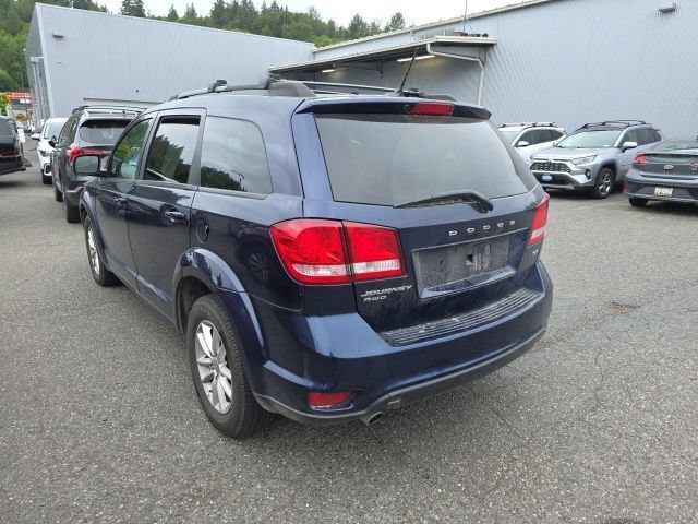 Used 2017 Dodge Journey SXT w/ Comfort/Convenience Group AWD/4WD image 2