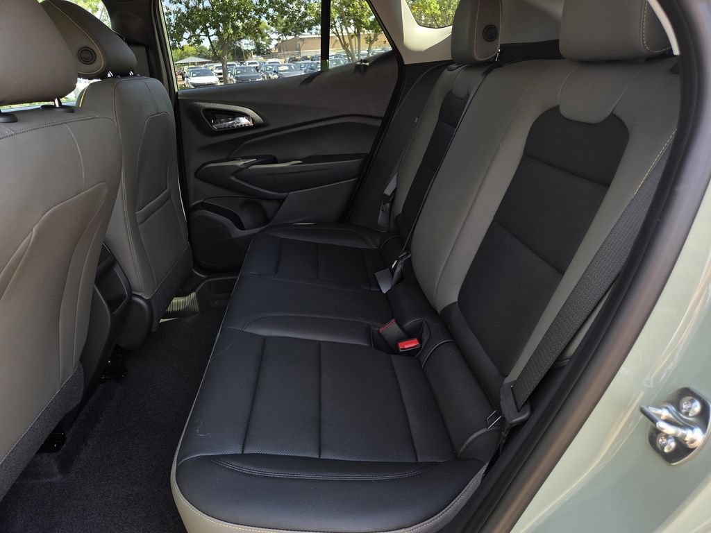 New 2026 Chevrolet Trax ACTIV w/ Driver Confidence Package FWD image 19
