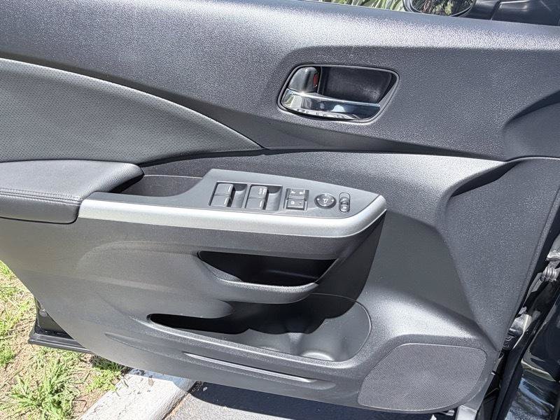 Used 2015 Honda CR-V EX-L image 17