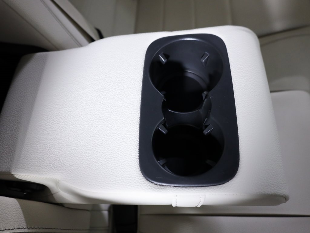 Certified 2025 Mercedes-Benz GLE 450 4MATIC image 40