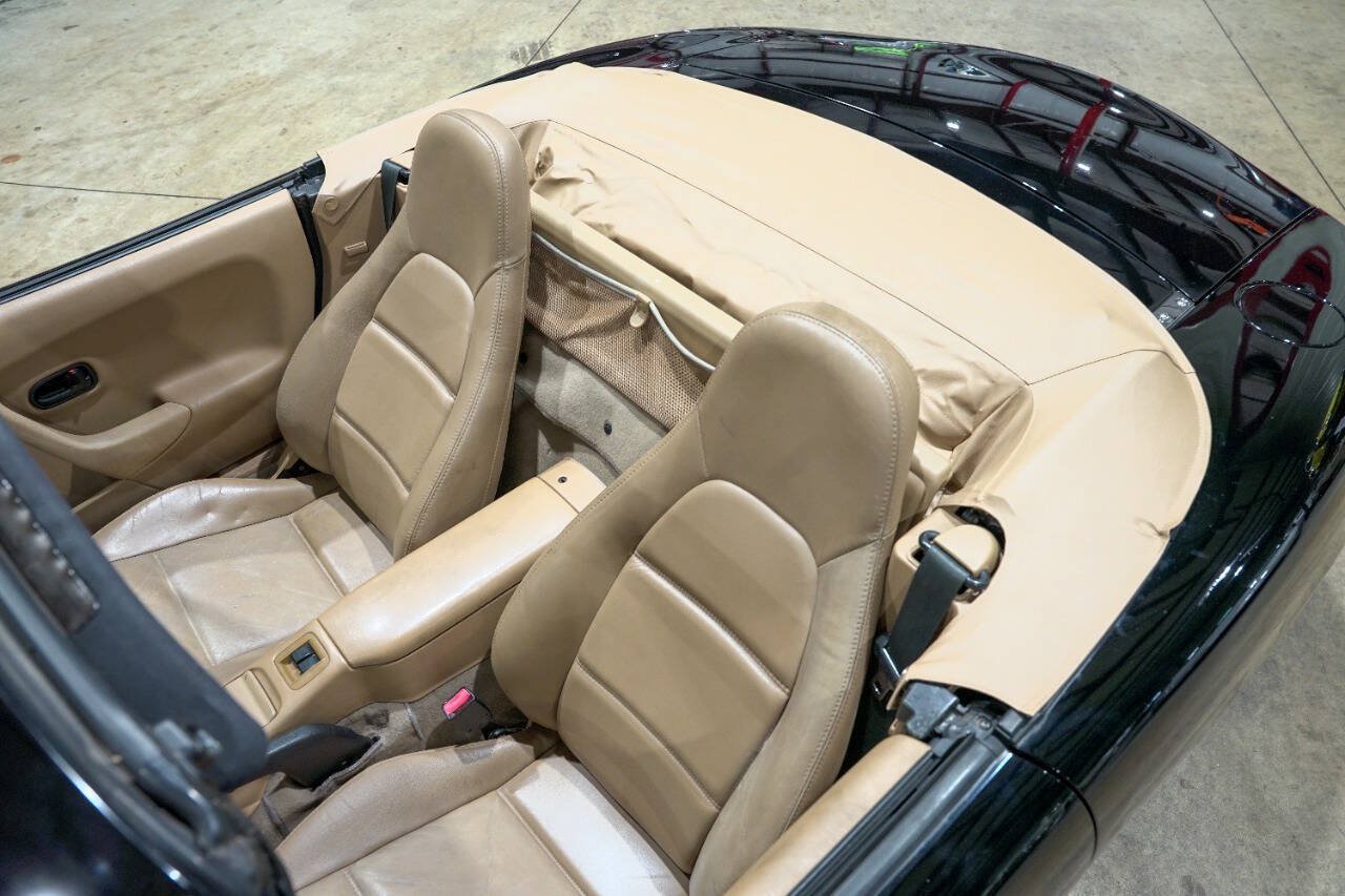Used 1999 MAZDA MX-5 Miata RWD image 19