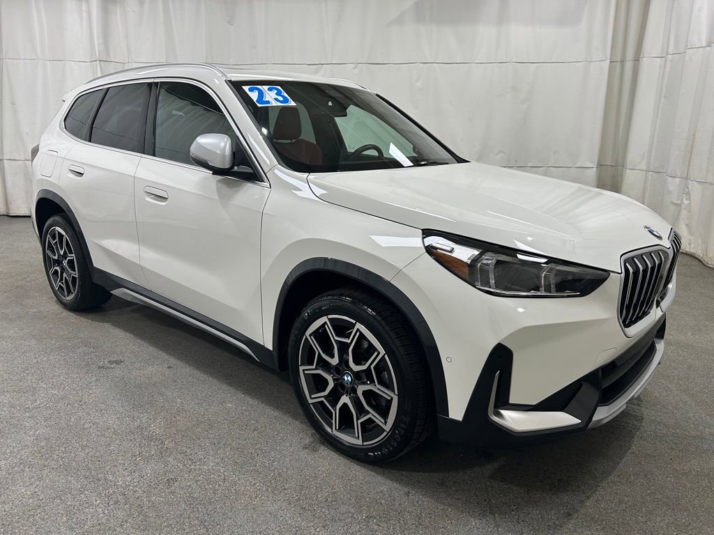 Used 2023 BMW X1 xDrive28i w/ Premium Package image 2