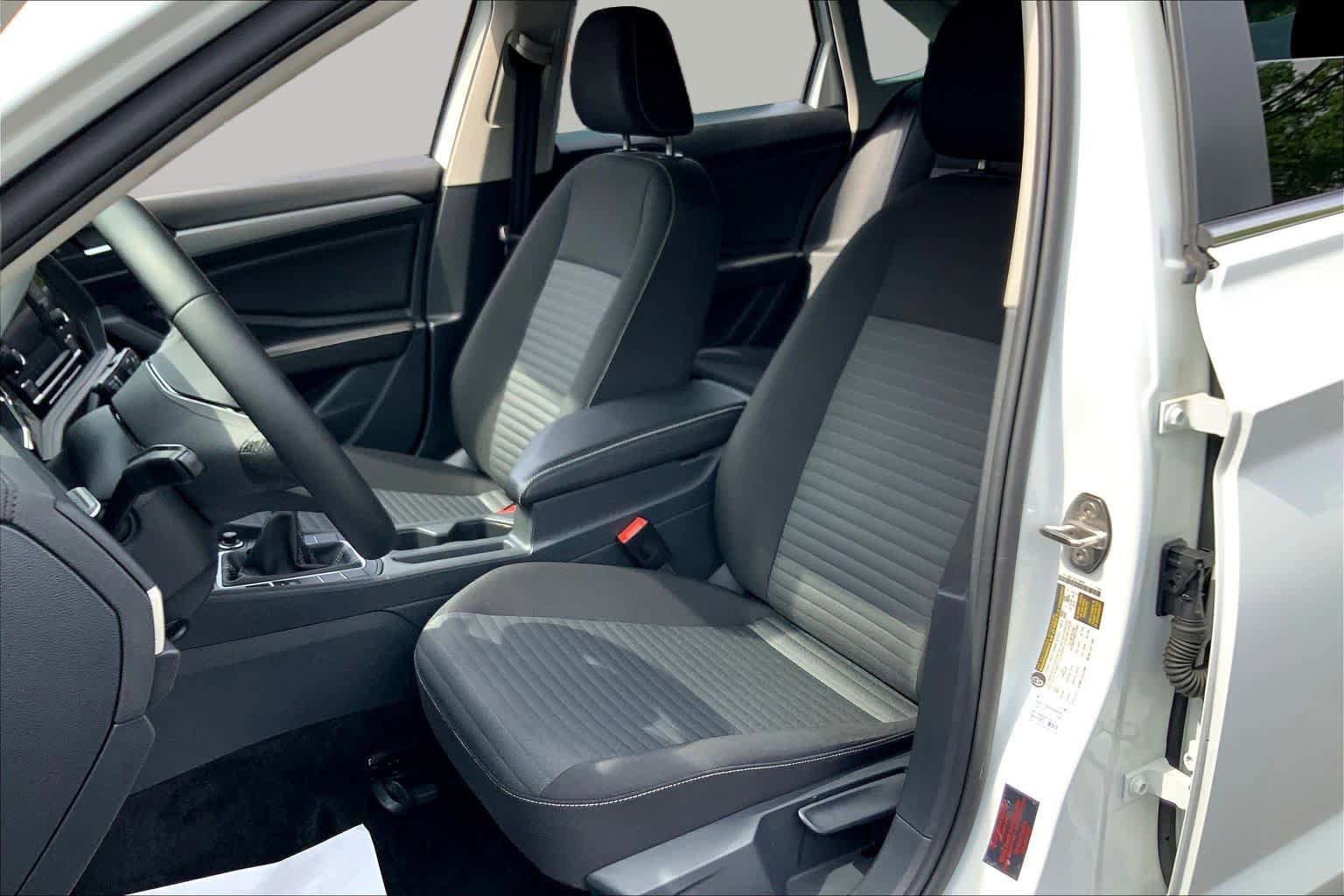 Used 2024 Volkswagen Jetta S FWD image 15