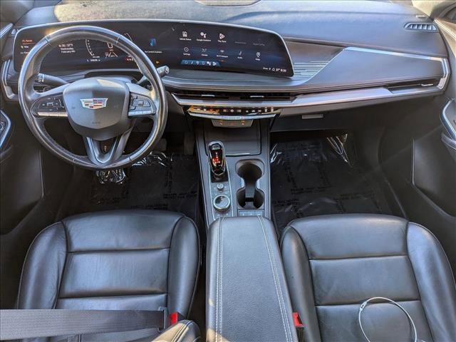 Used 2024 Cadillac XT4 Premium Luxury image 17