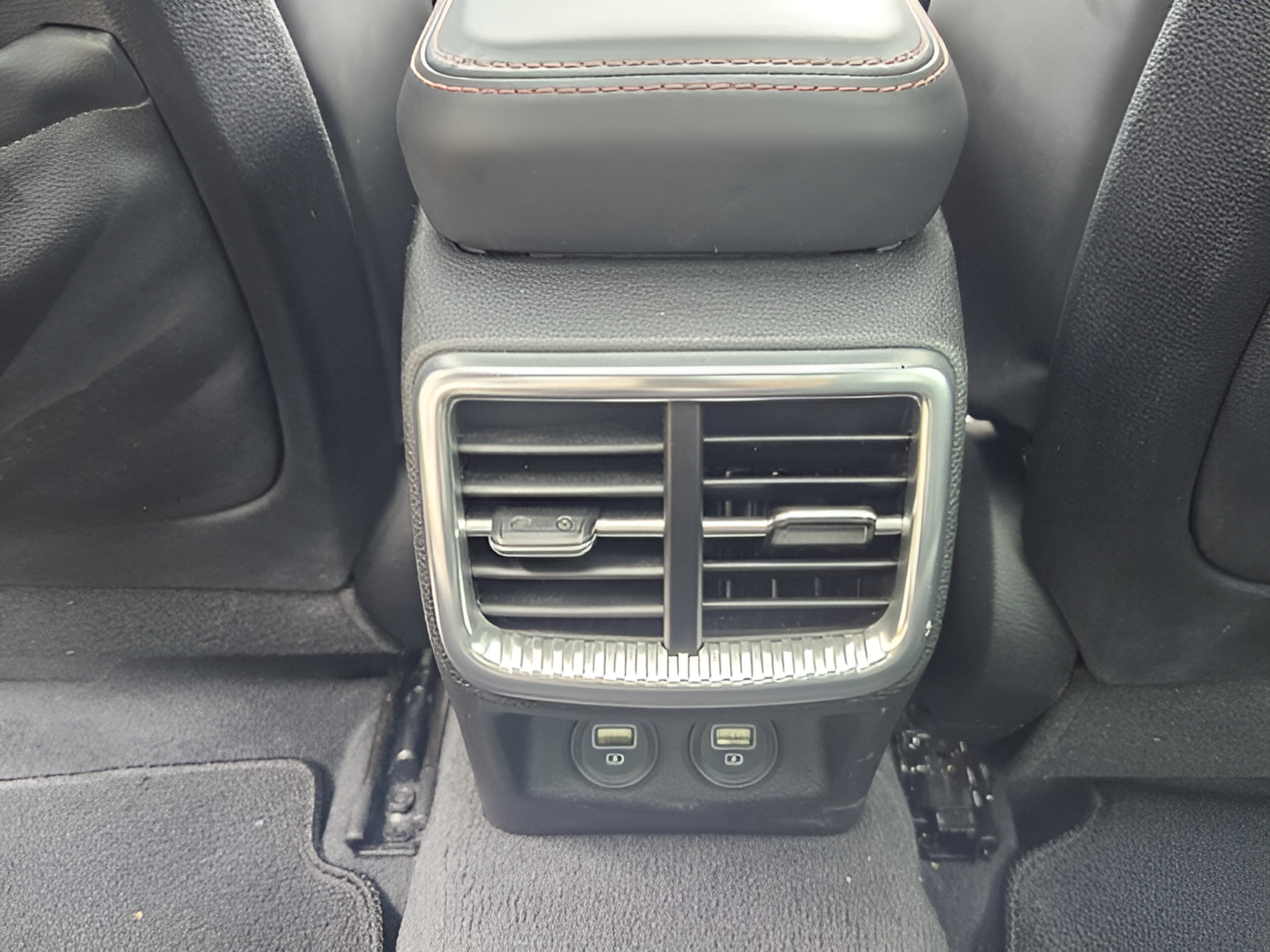 Used 2023 Kia K5 GT FWD image 10