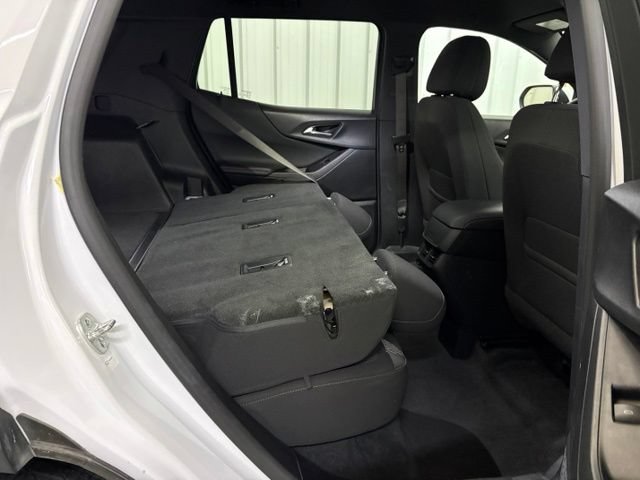 Used 2025 Chevrolet Equinox LT FWD image 16