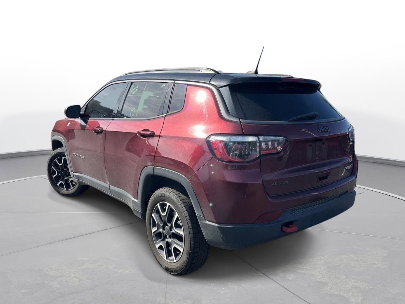 Used 2021 Jeep Compass Trailhawk AWD/4WD image 8