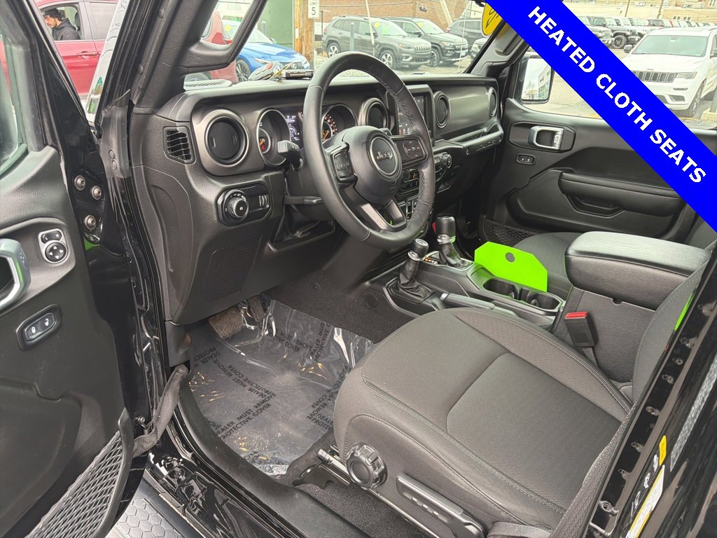 Certified 2023 Jeep Wrangler Sport S image 3