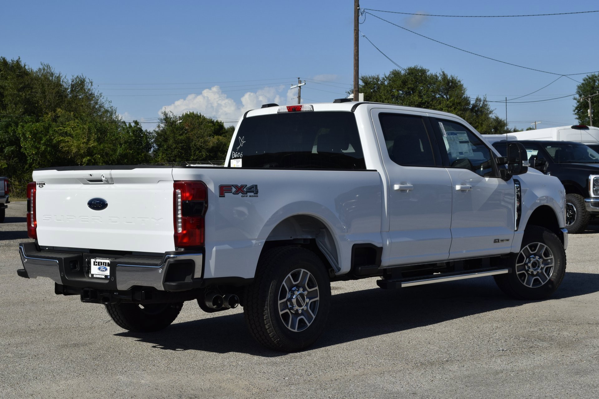 New 2026 Ford F250 Lariat w/ FX4 Off-Road Package image 6