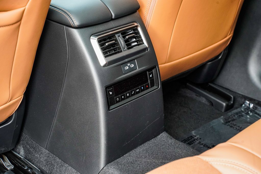 Used 2025 MAZDA CX-70 3.3 Turbo S w/ Premium Plus image 18