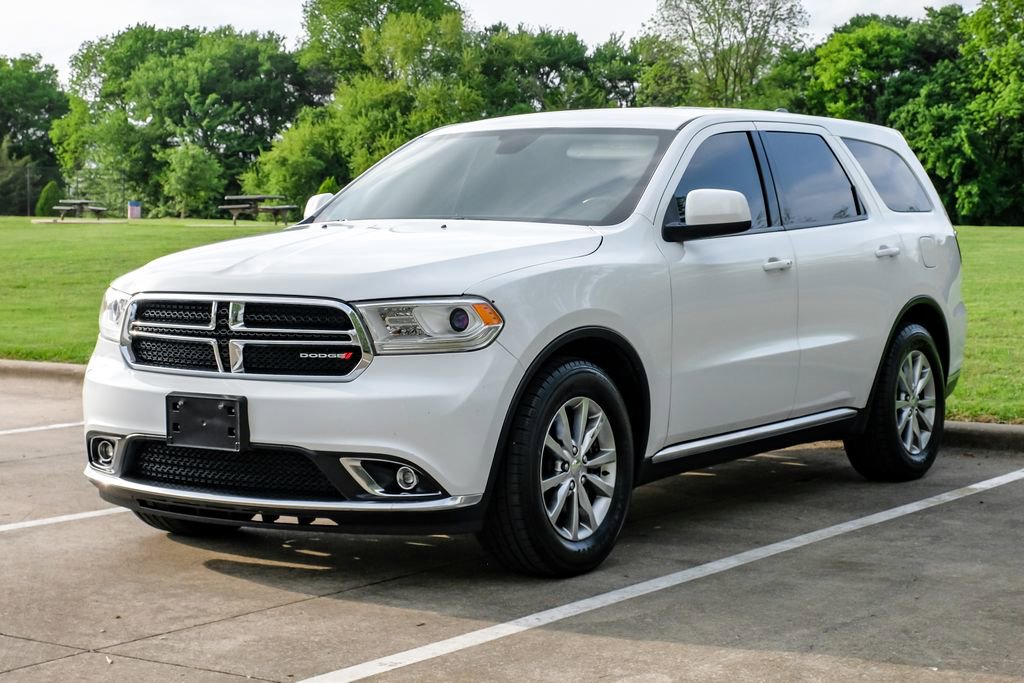 Used 2018 Dodge Durango SXT w/ 3rd Row Seating Group RWD image 3