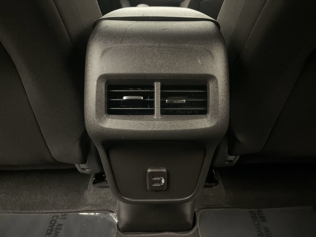 Used 2024 Chevrolet Equinox LT AWD/4WD image 14