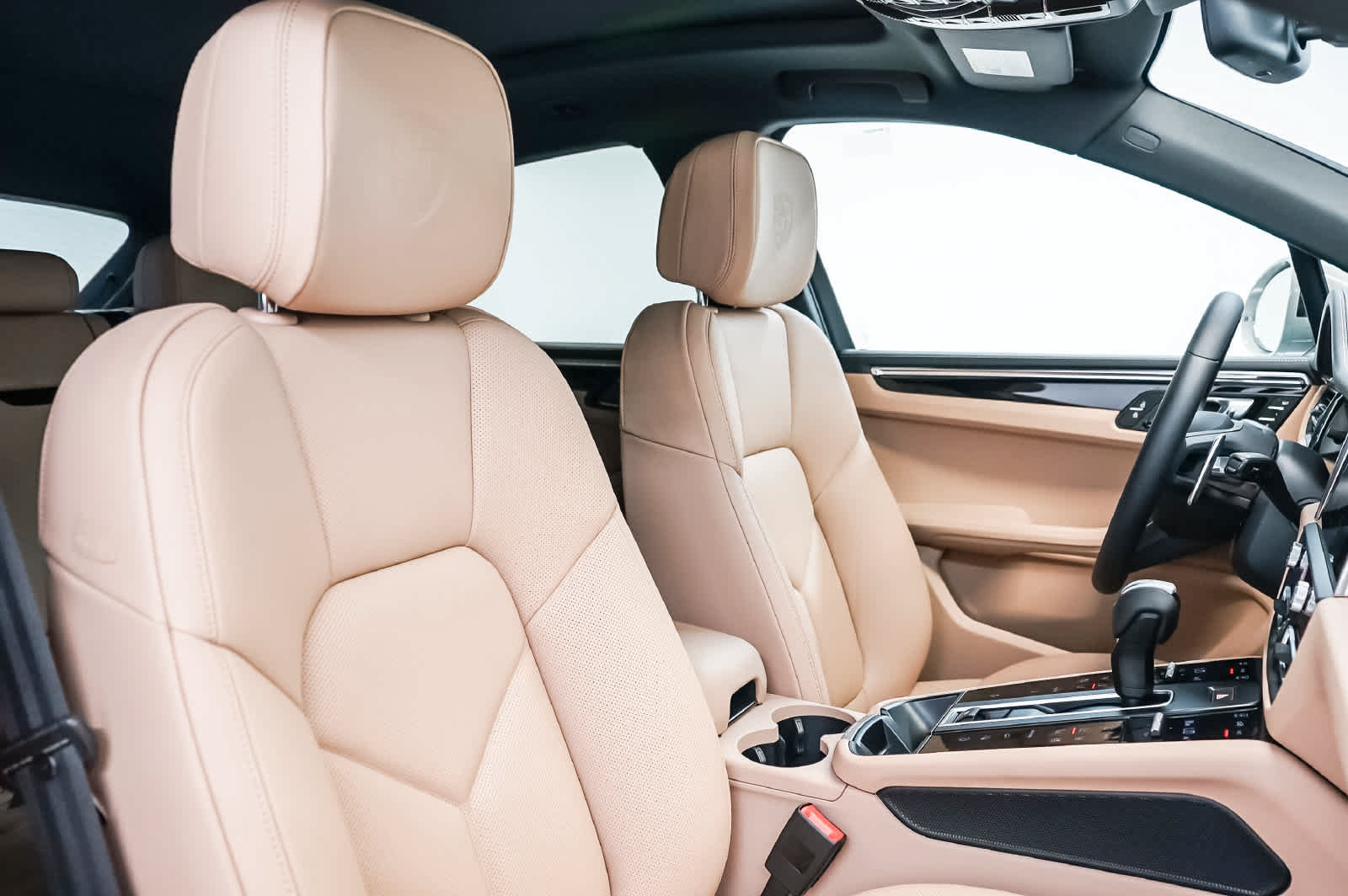 New 2026 Porsche Macan S AWD/4WD image 22