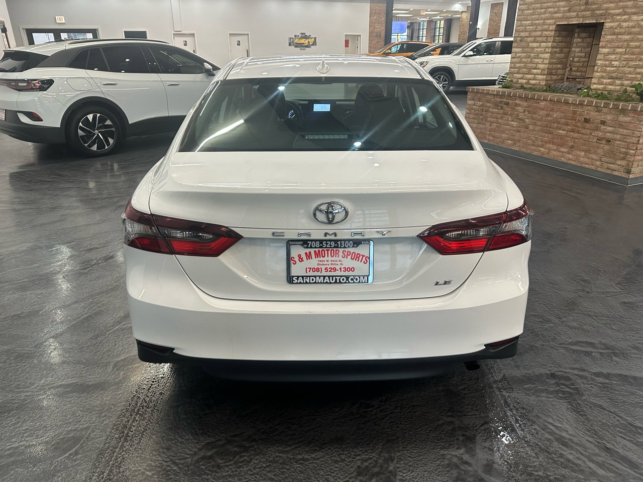Used 2024 Toyota Camry LE image 6
