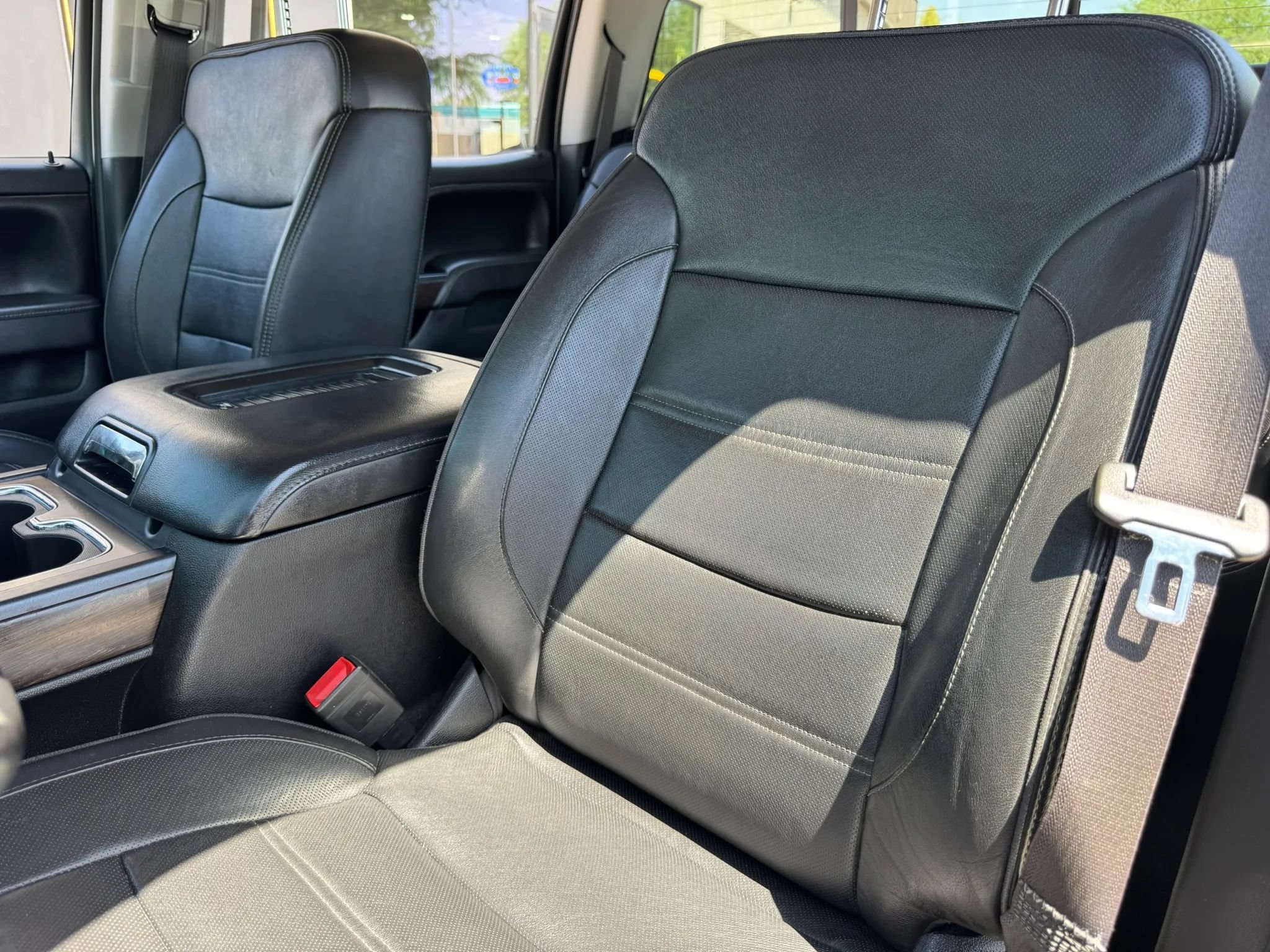 Used 2017 GMC Sierra 1500 Denali AWD/4WD image 16