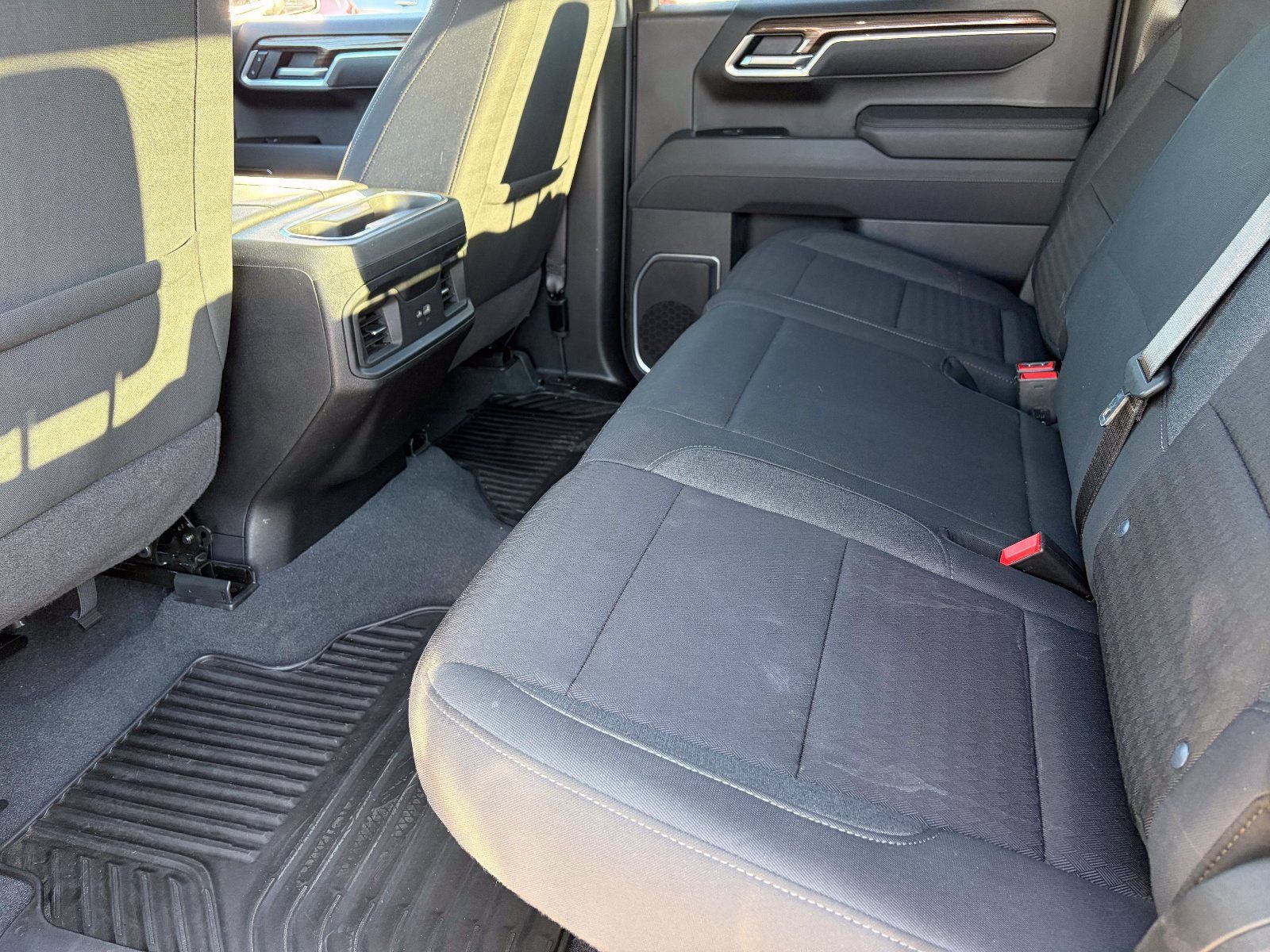Certified 2025 Chevrolet Silverado 1500 RST AWD/4WD image 18