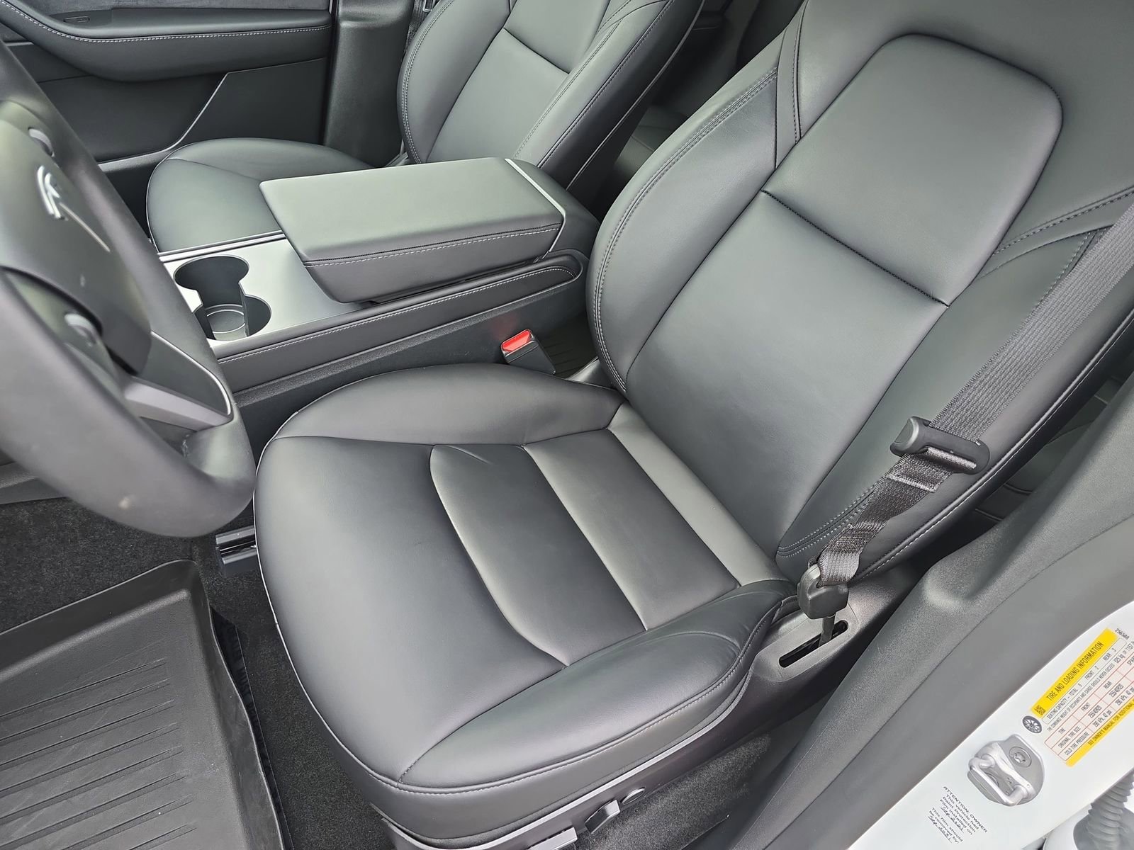 Used 2021 Tesla Model Y Long Range image 19