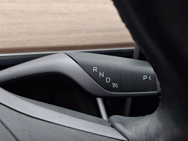 Used 2018 Tesla Model 3 Long Range image 17