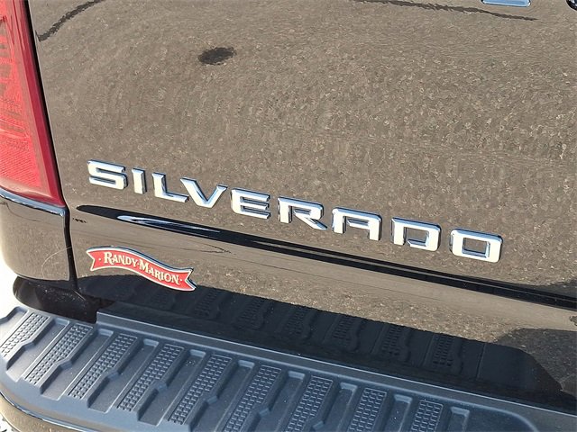 Used 2025 Chevrolet Silverado 2500 Custom image 24
