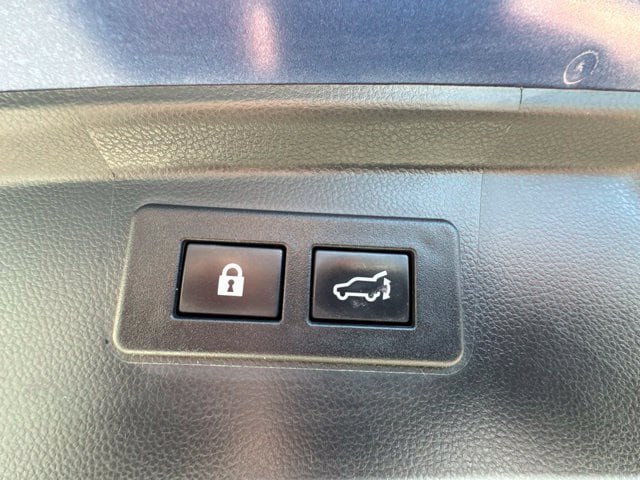 Used 2021 Subaru Outback Touring XT AWD/4WD image 12