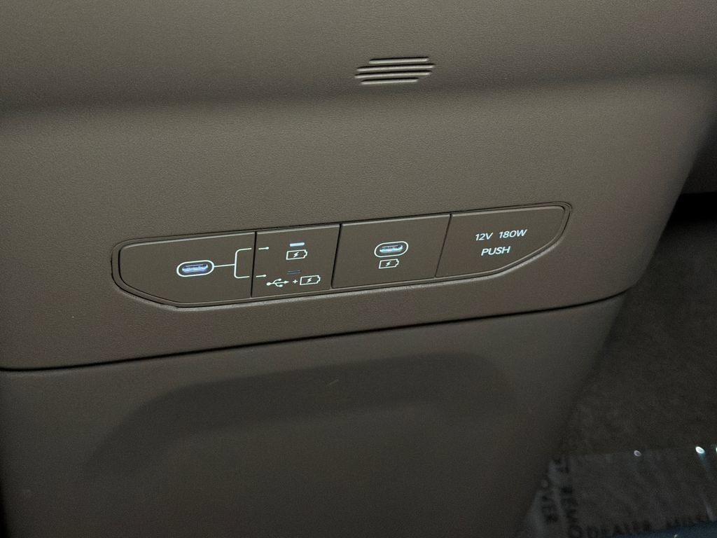 Certified 2026 Kia EV9 GT-Line AWD/4WD image 38