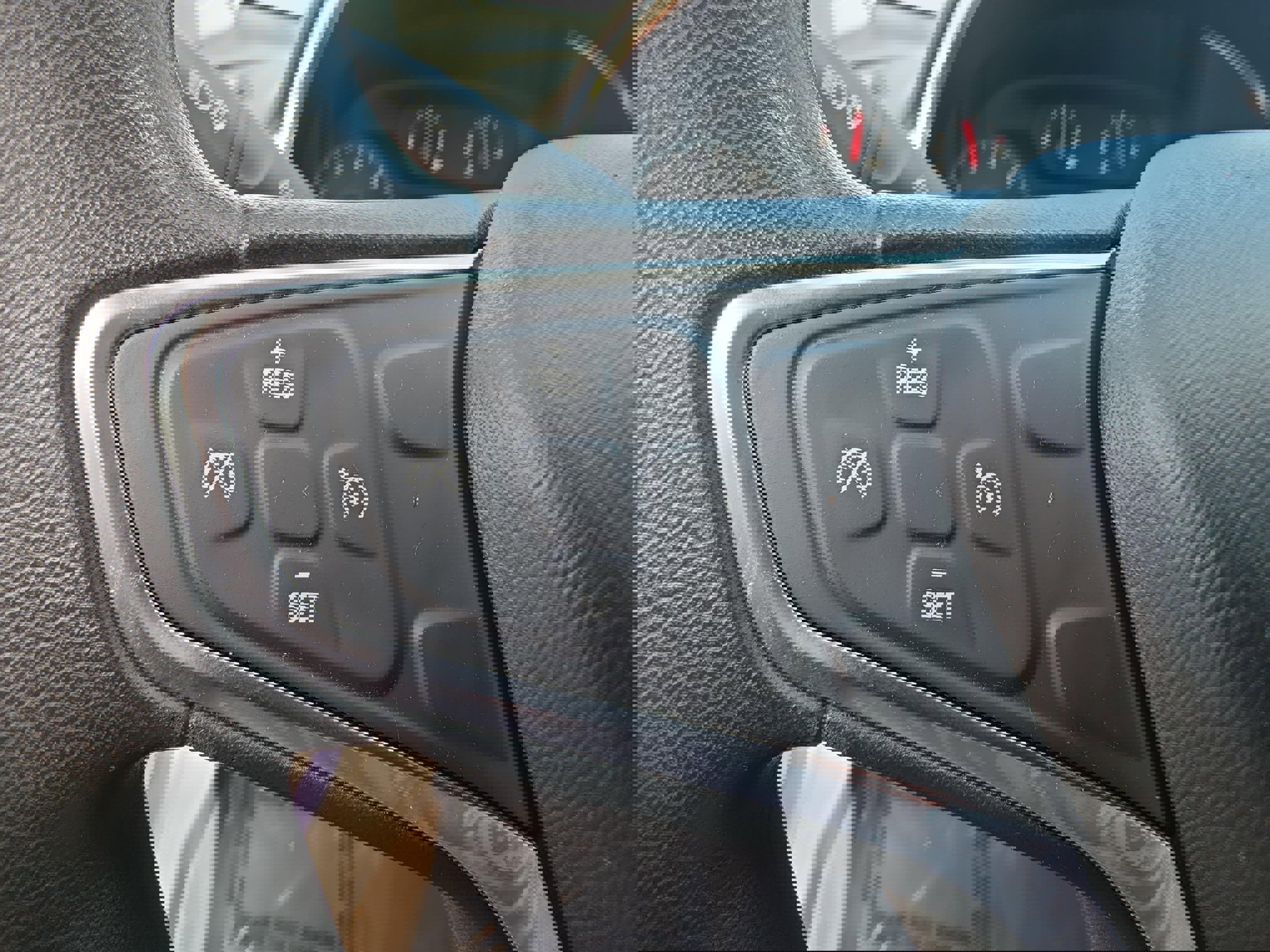 Used 2017 Chevrolet Malibu LT image 16