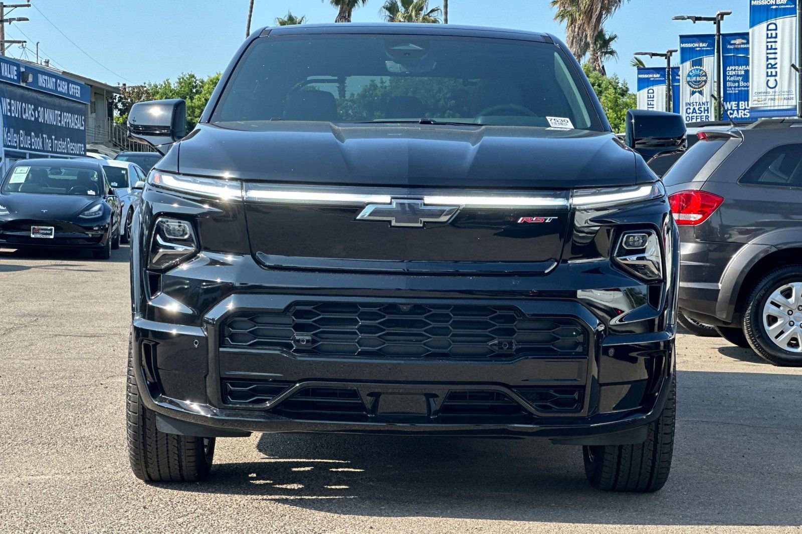 New 2024 Chevrolet Silverado EV RST image 6