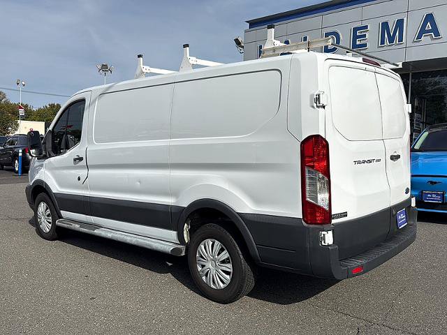 Certified 2018 Ford Transit 250 130 Low Roof w/ Exterior Upgrade Package RWD image 5