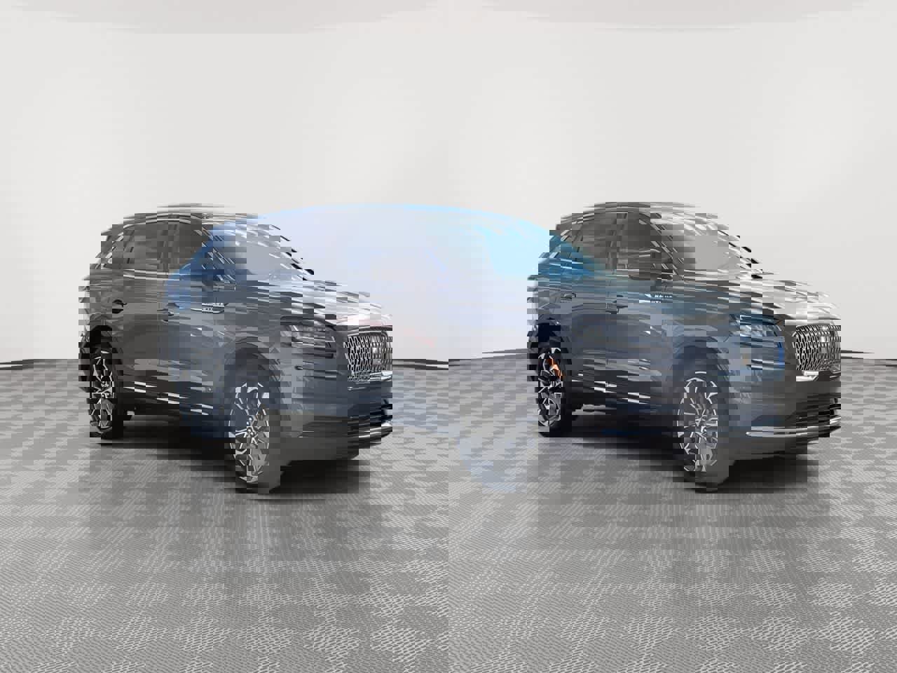 Used 2021 Lincoln Nautilus Reserve image 2