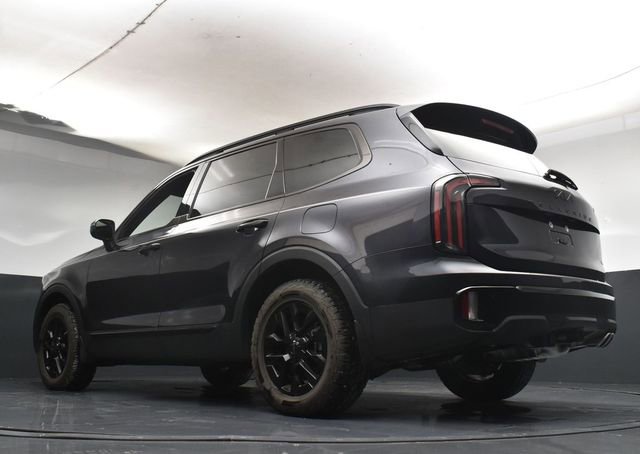 Used 2025 Kia Telluride AWD image 38