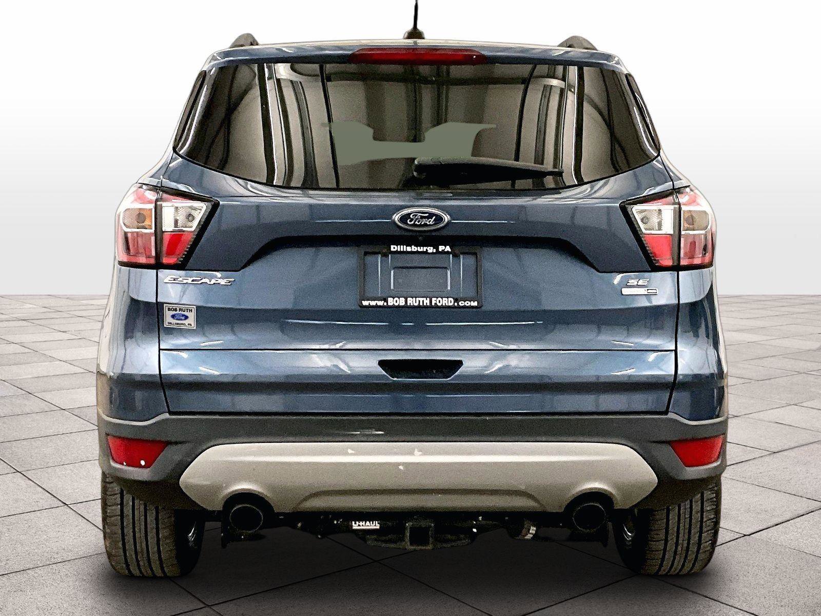 Used 2018 Ford Escape SE image 4