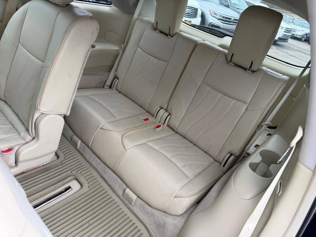 Used 2013 INFINITI JX35 AWD w/ Premium Pkg image 12