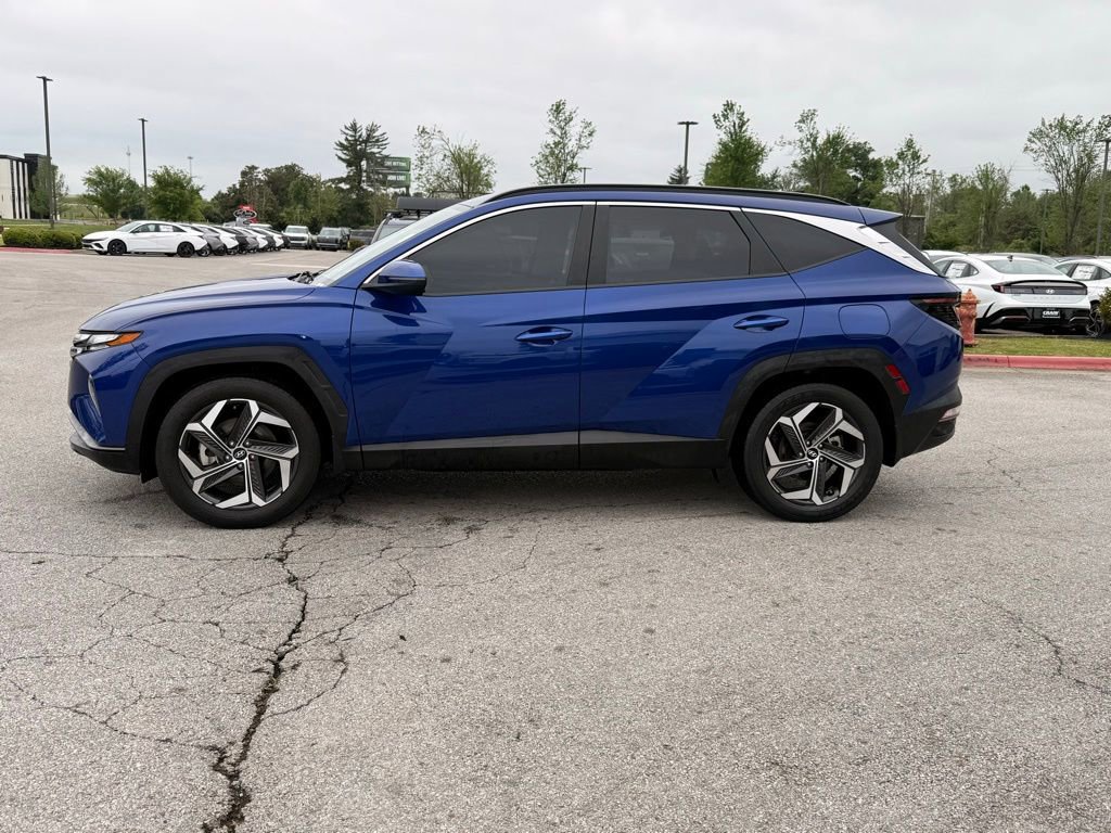 Used 2023 Hyundai Tucson SEL w/ Convenience Package FWD image 4