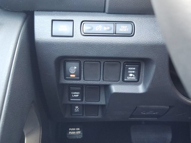 Used 2025 Nissan Frontier SV w/ SV Convenience Package RWD image 23