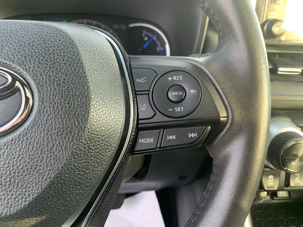 Used 2019 Toyota RAV4 XSE w/ Carpet Mat Package AWD/4WD image 28