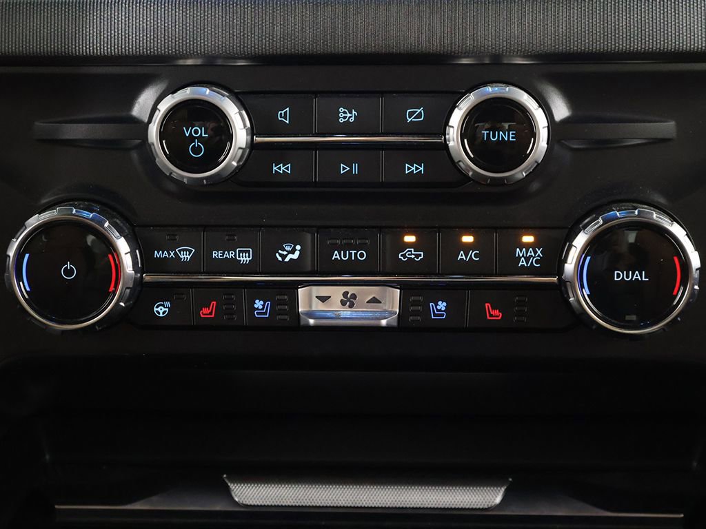 Used 2024 Ford F250 Platinum AWD/4WD image 47