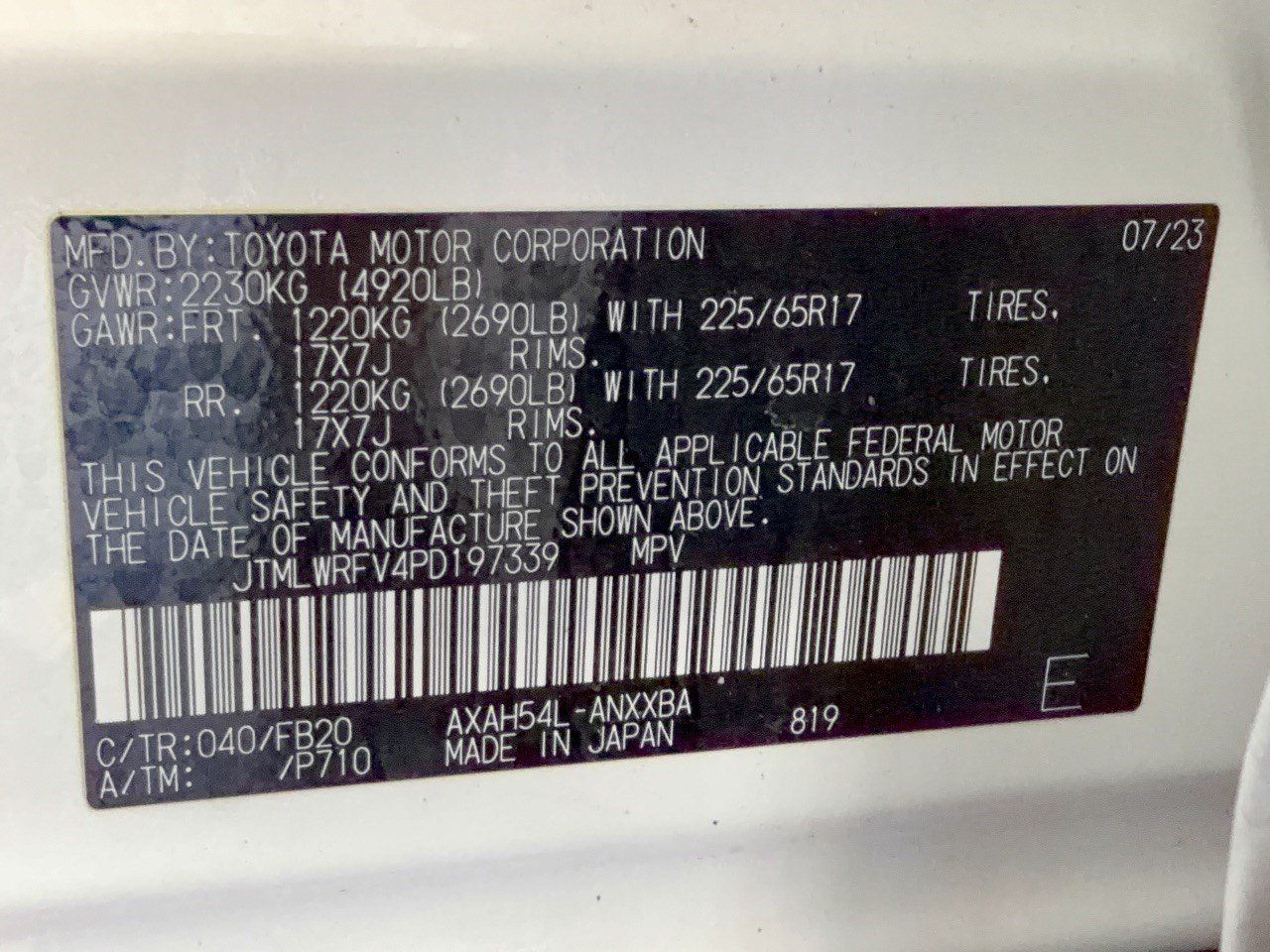 Used 2023 Toyota RAV4 LE AWD/4WD image 32