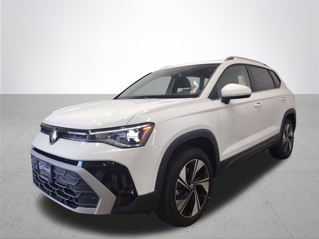 New 2025 Volkswagen Taos SE image 2