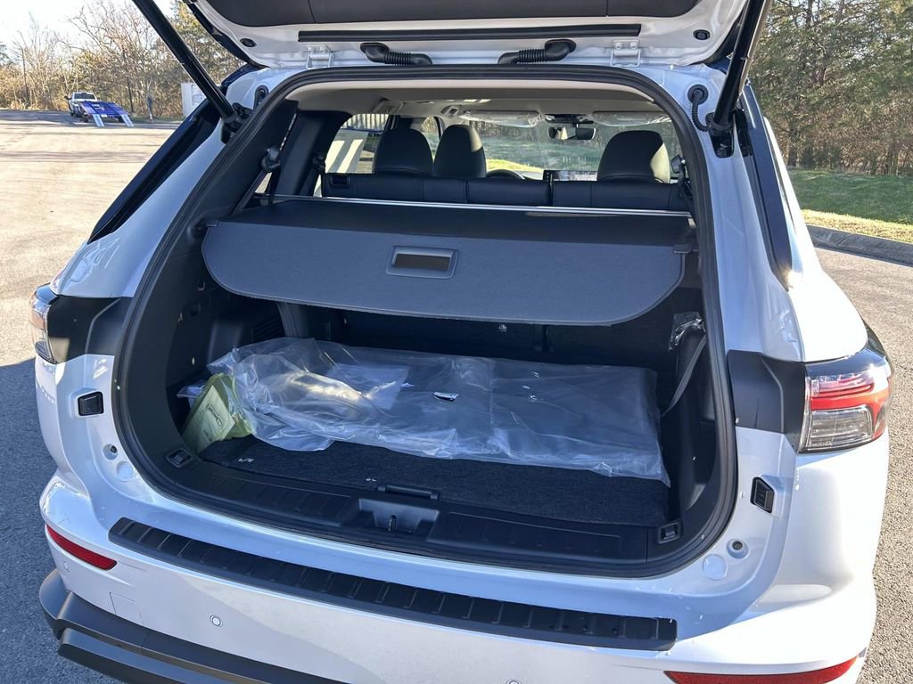 New 2026 Mitsubishi Outlander Trail Edition image 11