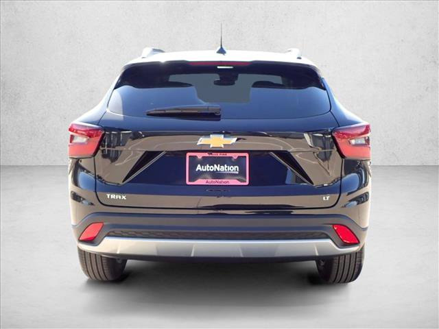 New 2026 Chevrolet Trax LT image 3