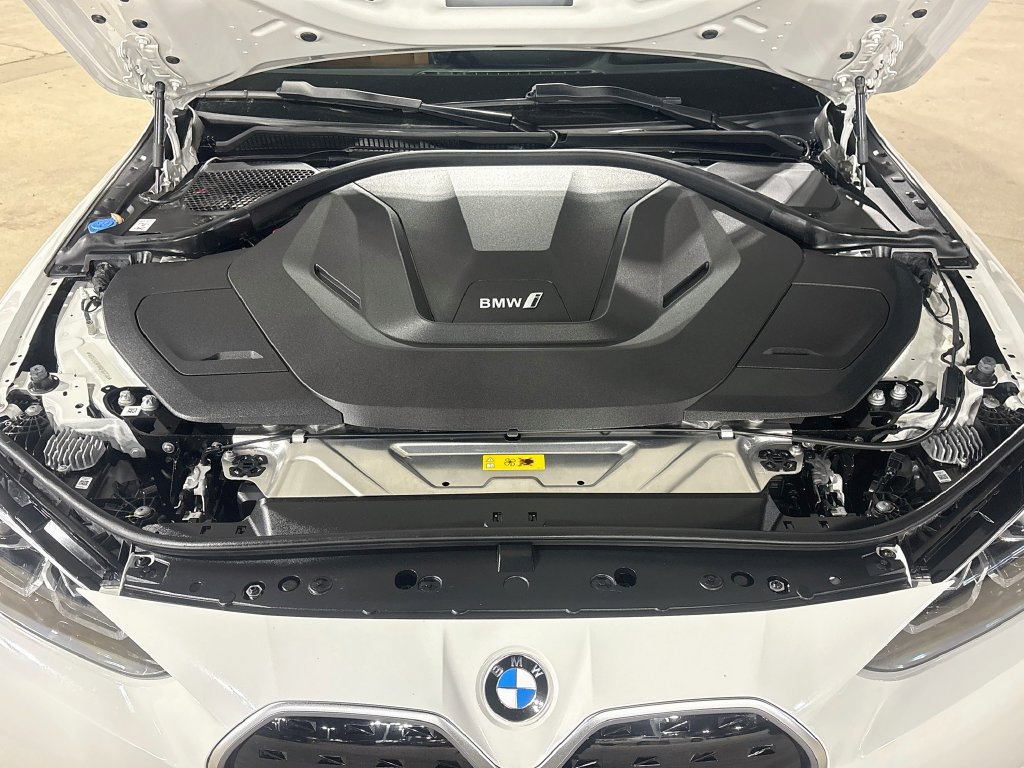 Used 2024 BMW i4 eDrive35 w/ Premium Package RWD image 43