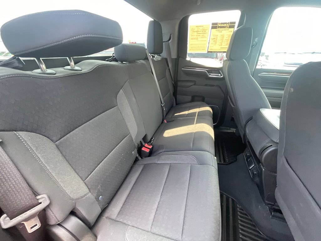 Used 2023 GMC Sierra 1500 SLE AWD/4WD image 27